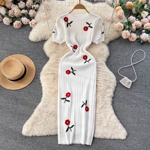 Good quality women's knitted dress